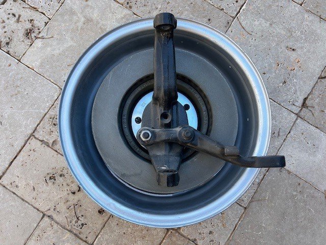 1960 Corvette Spindle 5.jpg