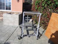 RUN STAND 009 (Large).jpg