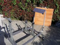 RUN STAND 010 (Large).jpg