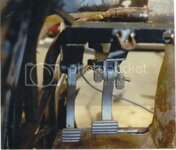 23223-1989-Brakepedalinstallation.jpg
