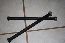 067_leaf_bolts.jpg 067_leaf_bolts.jpg