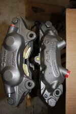 126_calipers.jpg 126_calipers.jpg