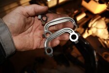 131_frenchLocks.jpg 131_frenchLocks.jpg