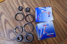 174_rear_wheel_bearings.jpg 174_rear_wheel_bearings.jpg