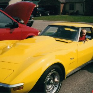 Media 'sarah with my carsm.JPG' in category 'Random Corvettes'