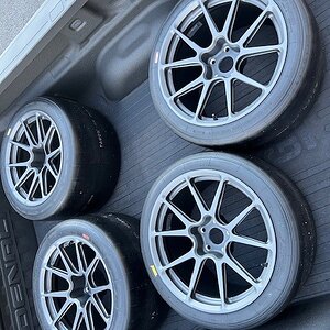 C8Z Track Tires 1.jpg