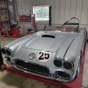 1960 Corvette 6.jpg