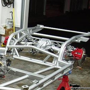 004 C3 Tube Frame  C4 suspension.jpg