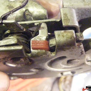 Media 'doors - 8 - lock hack.jpg' in category 'Random Corvettes'